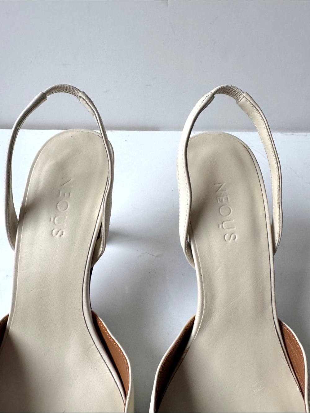 NEOUS Dracu Cream Leather Square Toe Slingback Slim Sculptural Heel Pumps Sz 37 - Picture 6 of 8